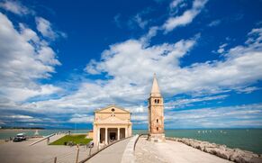 Centro storico Caorle - passeggiata romantica